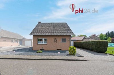 PHI AACHEN - Freistehender 4-Zimmer-Wohntraum mit gepflegtem Garten und Garage in Geilenkirchen!