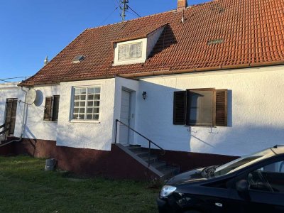 Geräumiges, 6-Raum-Einfamilienhaus in Meitingen-Erlingen