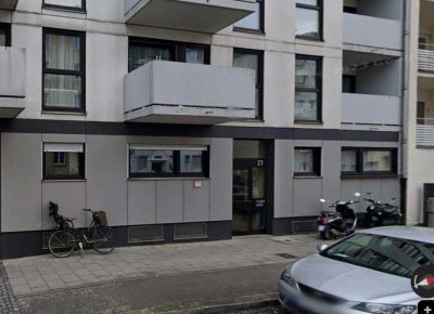 Schöne 1,5 Zimmer-EG-Wohnung mit guter Lage in München-Schwabing