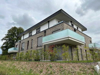 Schöne 3-Zimmer-Wohnung mit umlaufendem Balkon in Goch-Neuseeland