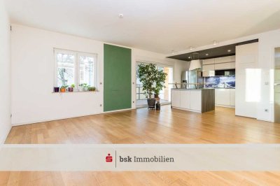 Moderne 4-Zimmer-Wohnung mit großem Südbalkon am Schlosspark