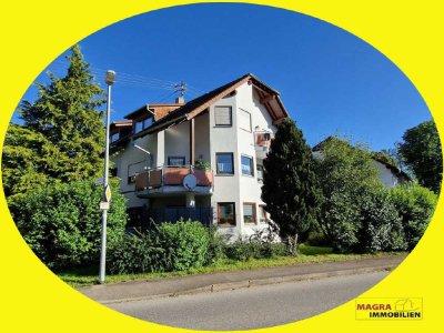 Eschbronn-Mariazell / Lichtdurchflutete 3,5-Zimmer-Wohnung mit Balkon und Garage