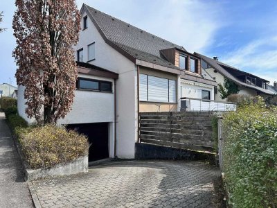 Charmante 5,5 Zimmer-Wohnung mit großen Garten in Friedrichshafen-Fischbach