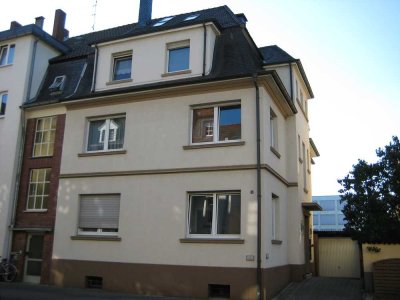 Charmante 3-Zimmer-Wohnung mit sonnigem Balkon in Siegburg-City, von privat