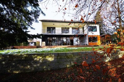 Ihr neues Zuhause in traumhafter Lage mit herrlichem Ausblick und idyllischem Garten