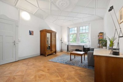 Altbau-Juwel in der Wiehre: 6-Zimmer-Wohnung  in Jugendstil-Stadthaus in 79100 Freiburg