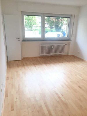 Helle 1-Zimmerwohnung - Erdgeschoss