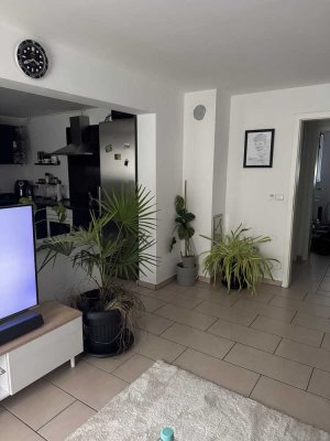 3 Zimmer Wohnung mit Terrasse