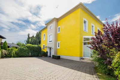 Schicke historische Stadt-Villa im Zentrum