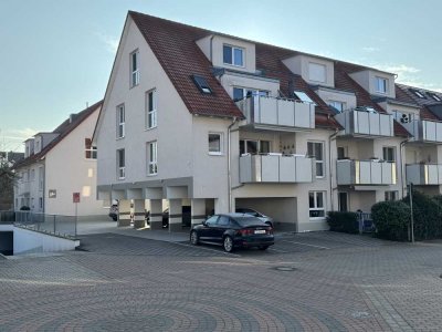 Moderne 4-Zimmer-Maisonettewohnung, Aufzug, barrierefreier Zugang, in ruhiger Feldrandlage