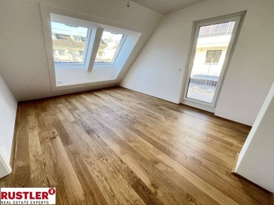 CALVI | Reihenhaus auf 3 Etagen mit Garten, Dachterrasse und Keller!