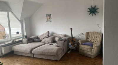 Helle 4-Zimmer Maisonetten Wohnung im grünen Friedrichsfeld!