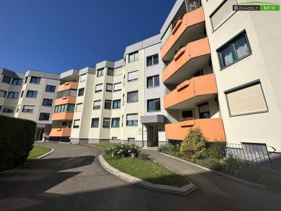 ANLEGER AUFGEPASST: Sanierte 3-Zimmerwohnung mit 2 Balkonen und Tiefgaragenstellplatz in +++ Spielberg +++