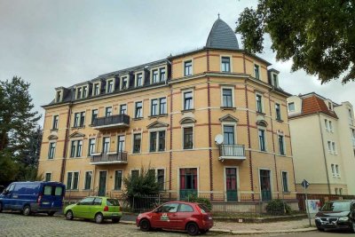 Hübsche 2-Zimmer-Wohnung mit Balkon in Dresden-Cotta