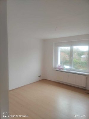 ***2 Monate mietfrei*** Renovierungsbedürftige 2 Zimmerwohnung