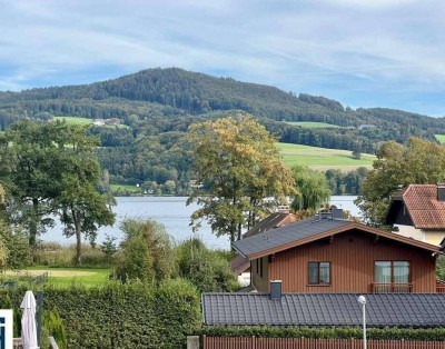 Attraktive 3-Zimmer-Wohnung mit Balkon und EBK in Seeham