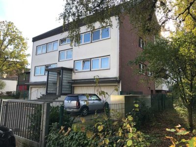 3 Zimmer Erdgeschosswohnung  Solingen in kleinen Wohneinheit