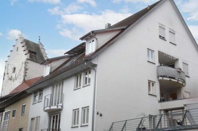 WOHNEN AN DER STADTMAUER! Geräumige 1-Zimmerwohnung mit Balkon in Markdorf