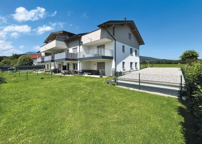 Wunderschöne neuwertige Gartenwohnung am Stadtrand