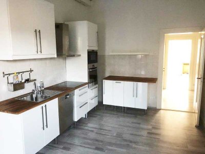 Helle, große 2 Zimmer Wohnung in Essen-Kupferdreh nahe Baldeneysee