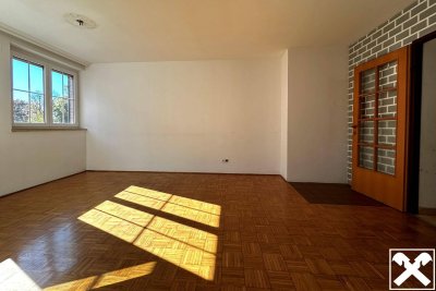 4-Zimmer-Wohnung mit Loggia im Zentrum