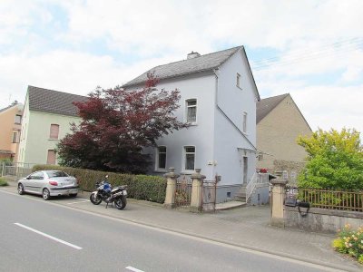 Charmantes Einfamilienhaus in Ortslage von Niederneisen