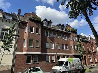 Geschmackvolle 3-Zimmer-Wohnung mit Balkon und Ausblick ins Grüne in Düsseldorf Gerresheim