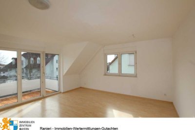 " sonnige " 3 Zimmer Wohnung in guter Lage von Sonneberg mit Balkon
