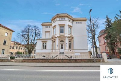 Einzigartiges Wohnerlebnis in sanierter Villa: 74 m² Traumwohnung