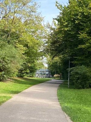 Attraktive 3-Zimmer-Wohnung in bester Lage am S-Bahn-Grünzug