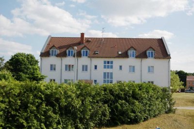 * Top Familienwohnung in ruhiger Lage * Hell & freundlich* Nähe Schule & Einkaufen