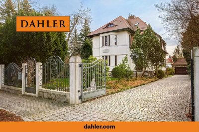 Exklusive Villa mit Poolhaus, traumhaftem Garten und ruhiger Lage