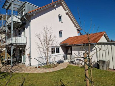 Viel Platz für die Familie
Gepflegte Doppelhaushälfte in Lindenberg