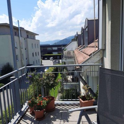 Gutes Wohnung mit Carport, gute Lage, guter Preis. Lustenau - Hasenfeld.