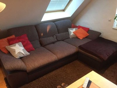 Schöne, Zwei Zimmer-DG-Wohnung in Dortmund, Benninghofen,NR !