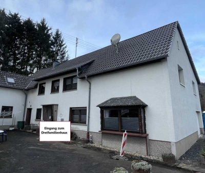 4 Wohneinheiten mit 395 m² Wfl. in ruhiger Lage von Antweiler (10 km bis Adenau/Eifel)