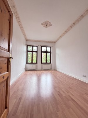 Großzügige 2 Raumwohnung Magdeburg Sudenburg mit Balkon gepflegter high quality Altbau WG geeignet EBK möglich