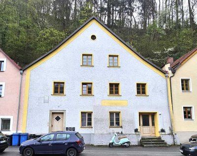 Historisches, saniertes  Wohn- und Geschäftshaus, gut vermietet  in Passau-Ilzstadt