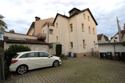 3-Familienhaus mit Gewerbeeinheit in zentraler Lage von Arheilgen