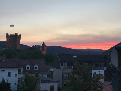 3-Zimmer-Wohnung mit Balkon + Einbauküche mit tollem Blick in Bingen