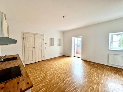 Helle Zweizimmerwohnung mit Südwestbalkon inBadestrandnähe