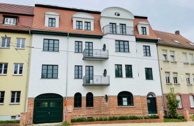 Erstbezug nach Sanierung: Großzügige 5-Zimmer-Wohnung in Merseburg