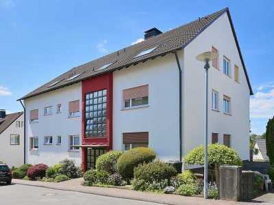 Helle 4-Zimmer Dachgeschosswohnung mit Weitblick