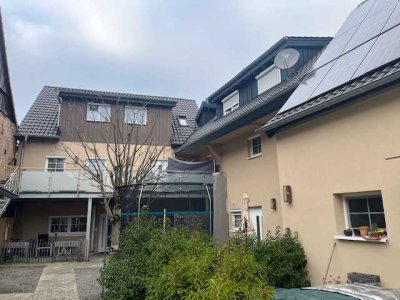 Ansprechende 4-Zimmer-Wohnung mit gehobener Innenausstattung mit Terrasse und EBK in Wörth am Rhein