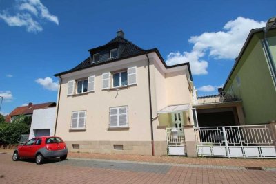 Stattliches, freistehendes 2- 3-Familienhaus mit Charme und schönen Originaldetails - WS 4167