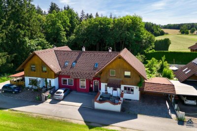 Am Land zuhause: Charmantes Reihenhaus in Berndorf bei Salzburg