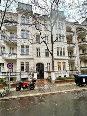 3-Zimmer-Wohnung in prachtvollem Stuckaltbau in Berlin Friedenau/Schöneberg ohne Makler