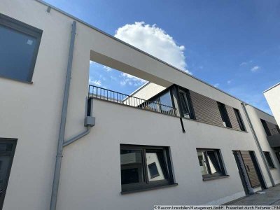 22 qm Dachterrasse und 90 qm Wohnfläche. Stadthaus in bester Lage von Siegburg!