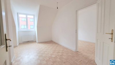 Kaufpreissenkung &amp; GRATIS Goodie! Entdecken Sie die charmante Altbau-Oase im Dachgeschoß!