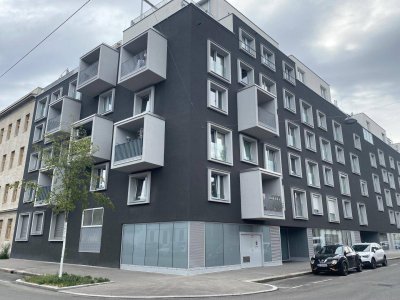 PROVISIONSFREIE helle 3 Zimmerwohnung mit Loggia und KFZ-Stellplatz - FÜR ANLEGER